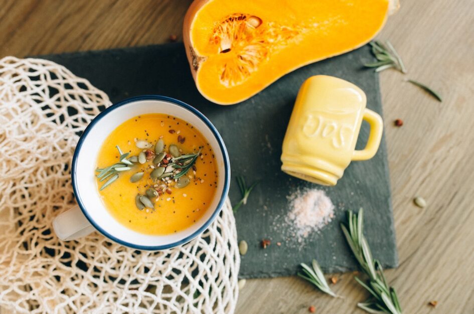 Zupa z dyni: przepis na jesienny przysmak
