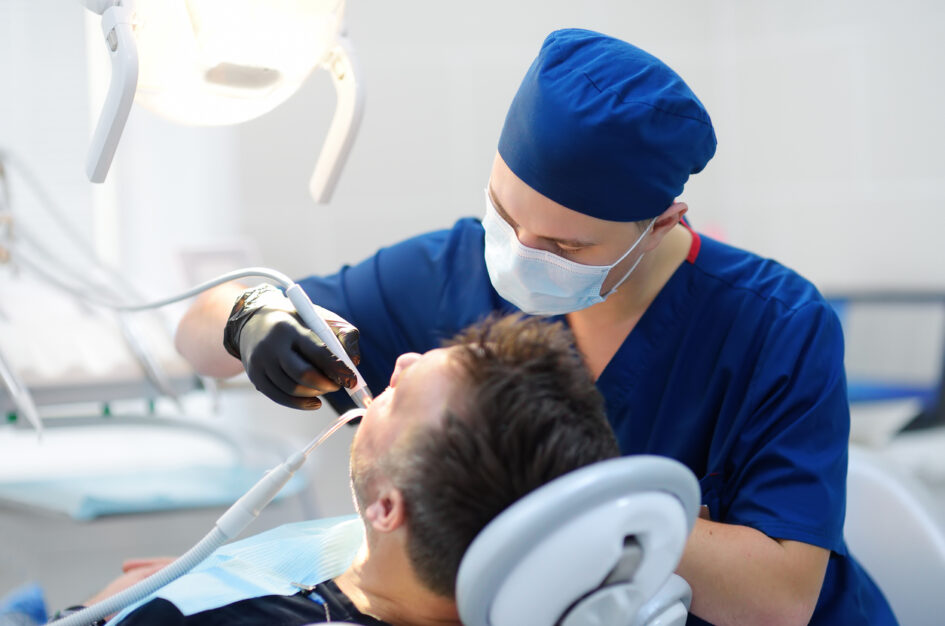 Jakie są metody bezbolesnego leczenia stomatologicznego?