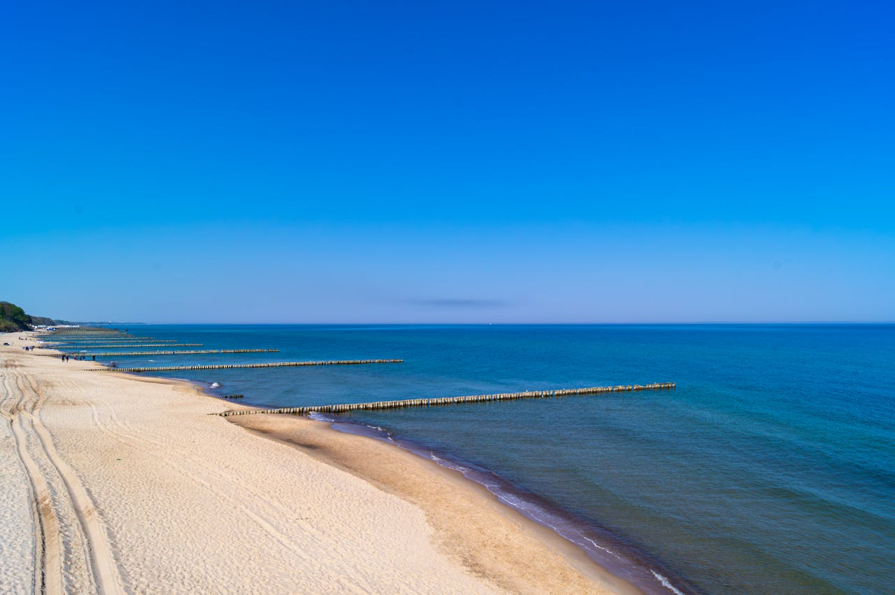 Zachodniopomorskie na wakacje: najpiękniejsze miejscowości nadmorskie 2 Nadbałtyckie miejscowości Zachodniopomorskie plaże