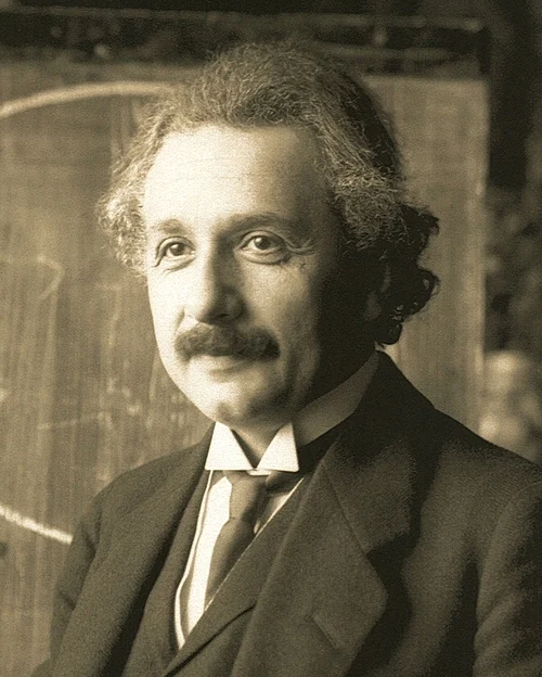 Cytaty Alberta Einsteina – lekcje życia od geniusza 2 Albert Einstein w 1921