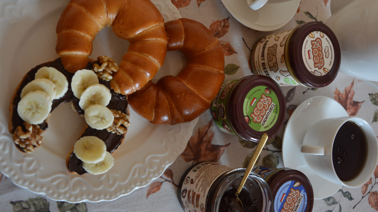 Pomysły na jesienny comfort food na śniadanie