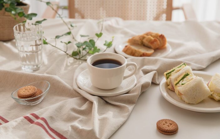 Sztuka tea pairing. Jak dobrać herbatę do posiłku?