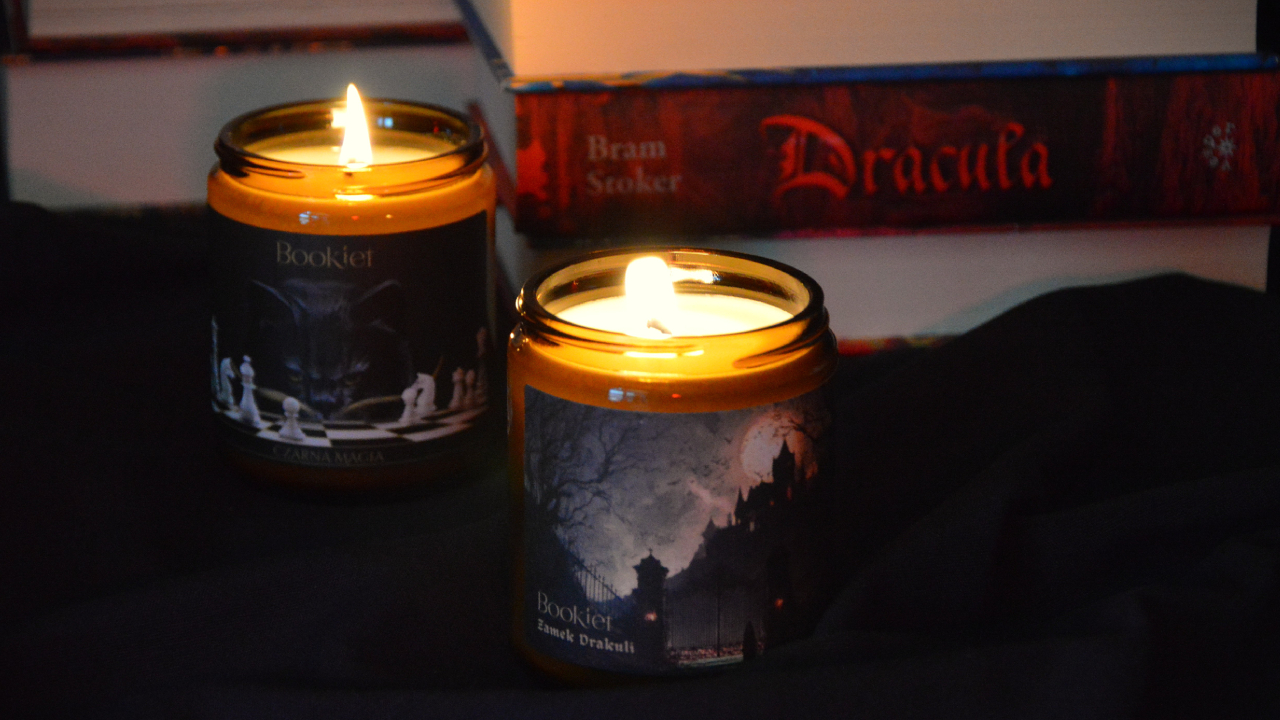 Zamek Drakuli Czarna Magia świece Bookiet 
